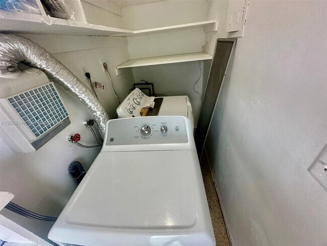 Photo - 1520 Garfield St Unit 1-2