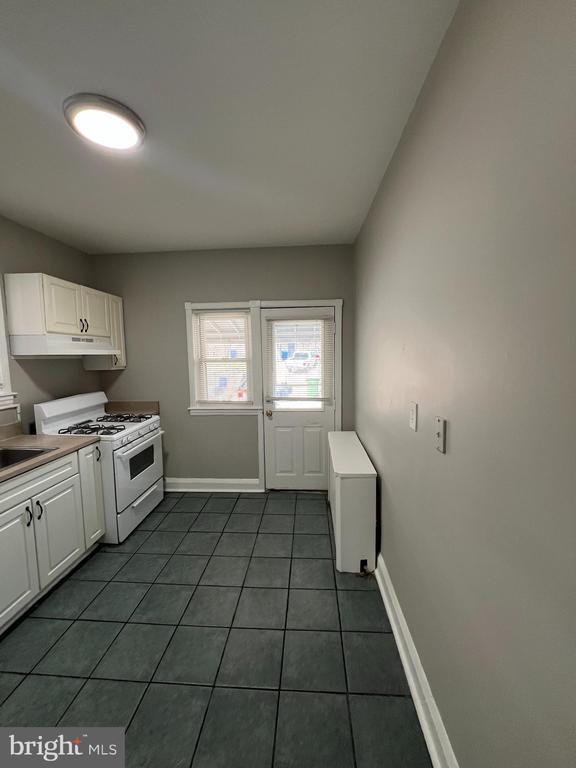 Photo - 3906 Colborne Rd