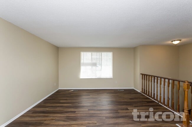 Photo - 3205 Winchelsea Dr