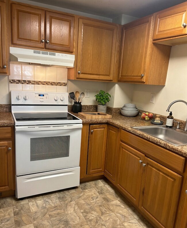 Photo - 116 E Coulter Ave Unit B