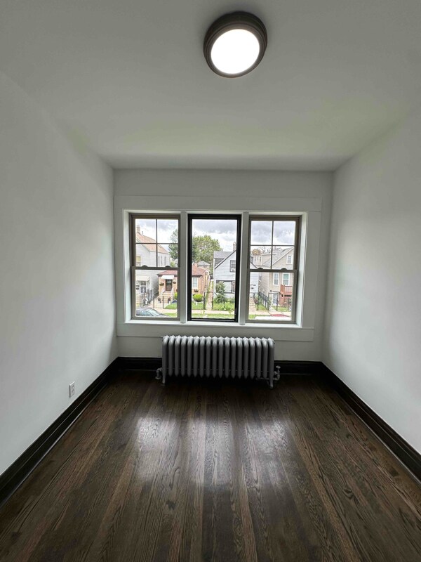 2535 N Linder Ave Unit 2F