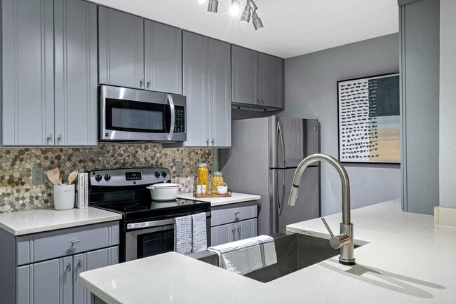 Photo - Cortland Bowery