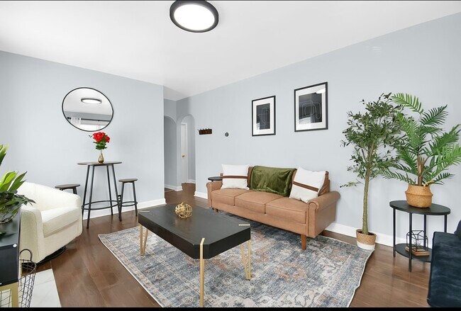 Photo - 523 S Napoleon Ave