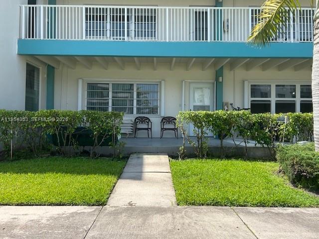 Photo - 3923 NE 166th St Unidad N-108