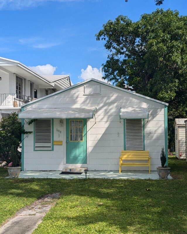 0 Cleveland St House House Rental in Hollywood, FL