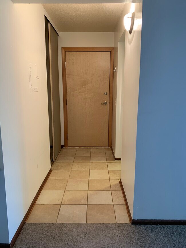 Front Door - 4508 Cedar Lake Rd S Unit #4