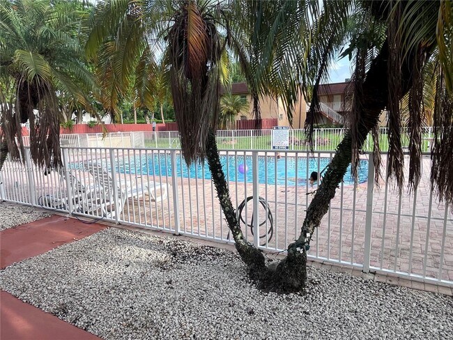 Photo - 9970 SW 88th St Unit 903-9