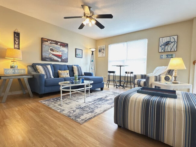 Photo - 900 Oxford Dr Unidad ID1259816P