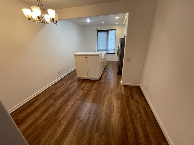 5405 W 149th Pl Unit 14