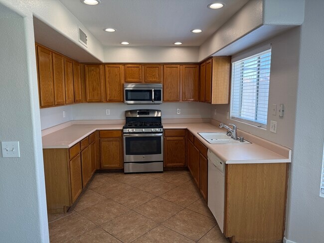 Photo - 8460 W Aster Dr House
