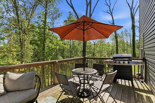 Photo - Refined Living in Hardin Valley | Modern Luxury Home with Loft & Outdoor Retreat