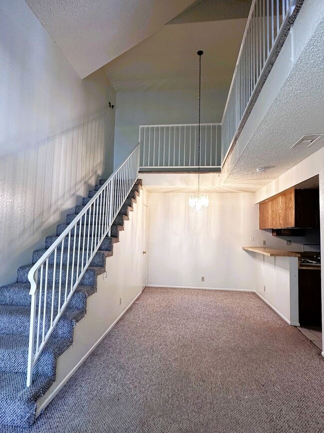 Photo - 728 W Phillips St