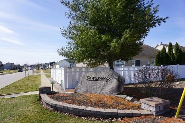 Photo - 800 Sedgegrass Dr