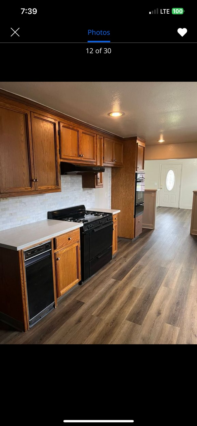 Photo - 817 Lake Ave