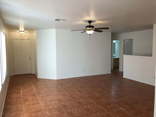 Photo - 16176 W Adams St