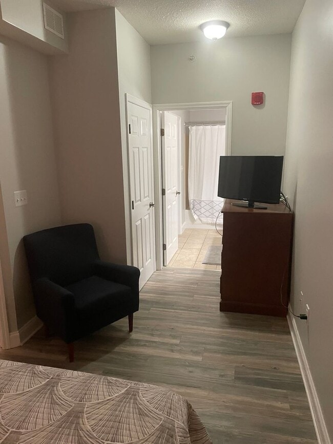 Building Photo - Tallahassee Center 713 Unit 713 - TCCA Rental