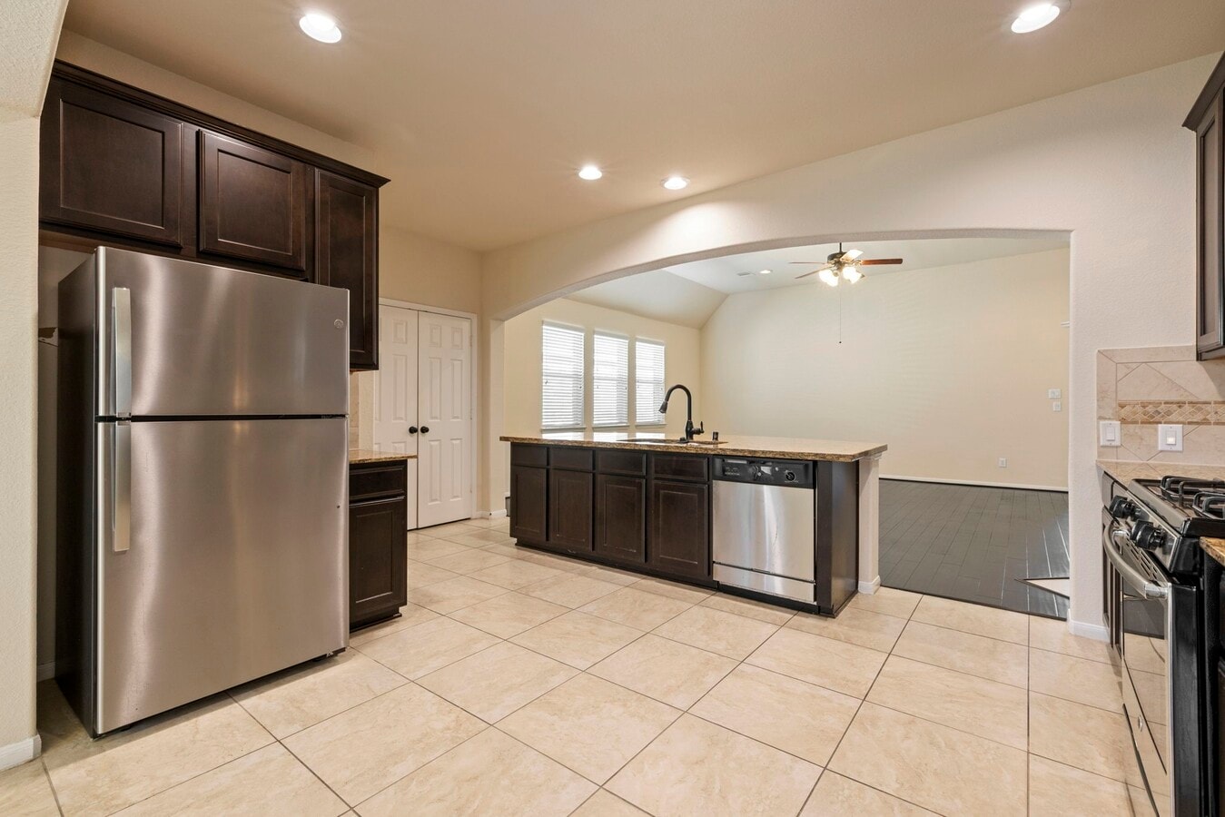 Photo - 3310 Retama Falls Ln