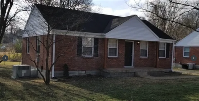 "Charming 3-Bedroom/fenced yard, Nashville... - "Charming 3-Bedroom/fenced yard, Nashville... Apartment