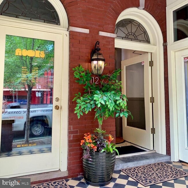 Photo - 112 N Prince St Unit APT 4