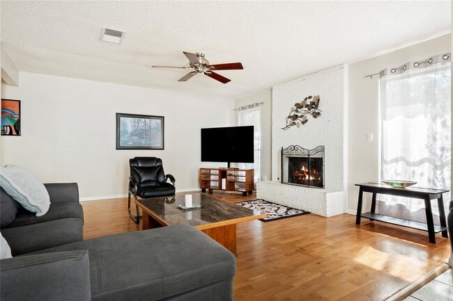 Photo - 3222 Tamarron Blvd