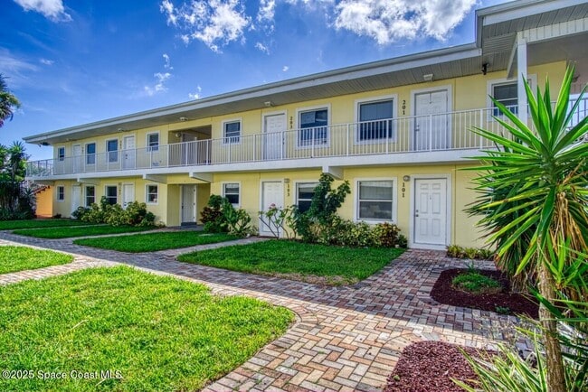 Photo - 130 Roosevelt Ave Condo Unit 105