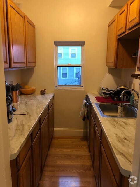 Building Photo - 42 Orchard Rd Unit Orchard Rd Rental