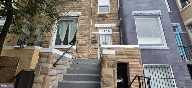 Building Photo - 1738 North Capitol St NE Rental