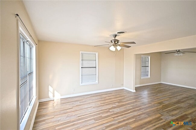Photo - 4706 Dreibrodt Rd