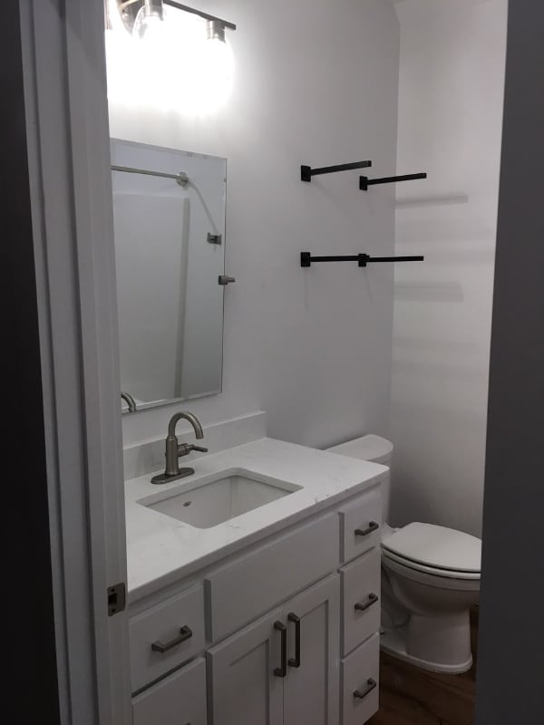 Building Photo - 411 N Pine St