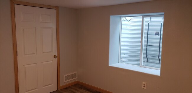 Photo - 3768 N High St House Unit Basement Appt