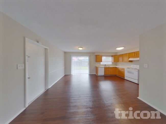 Photo - 125 Hidden Lake Dr