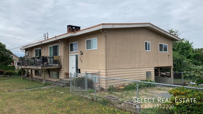 Photo - 9345 Charles St Unit B