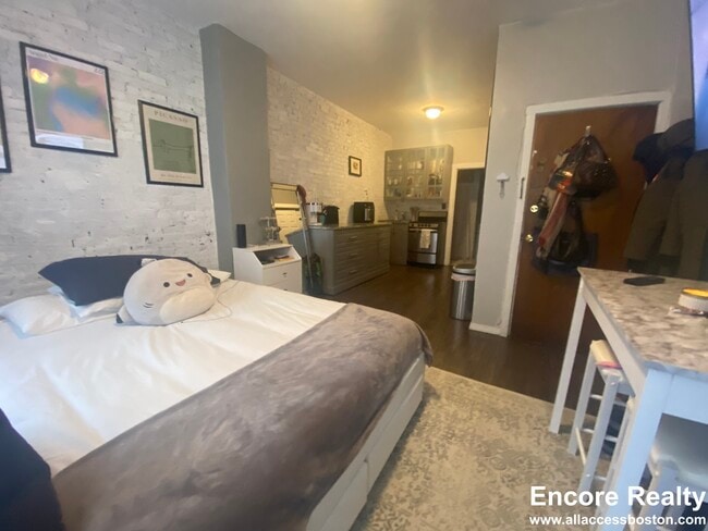 Photo - 40 Anderson St Unit 4