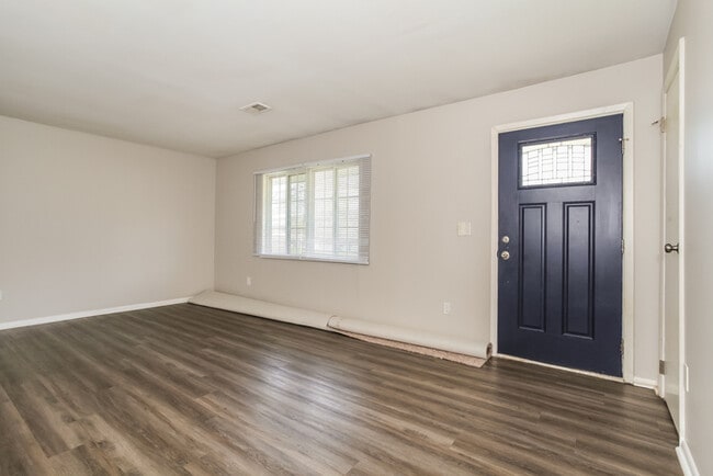 Photo - 3962 Woodsong Dr