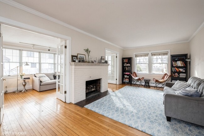 Photo - 322 N Monroe St