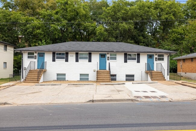 Photo - 3320 Clifton Ave