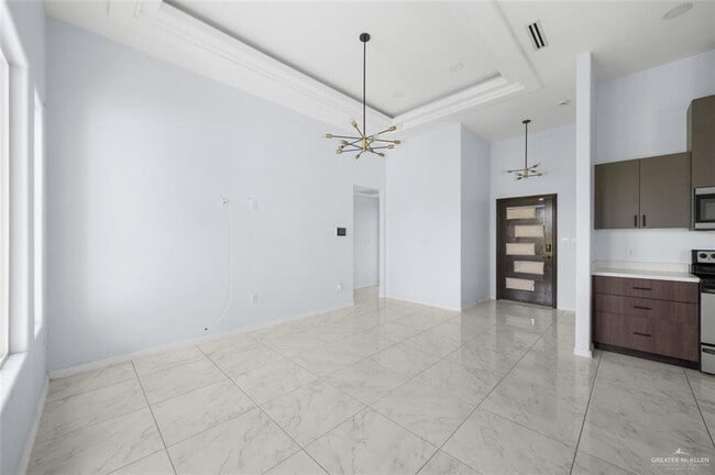 Photo - 13 San Charbel St