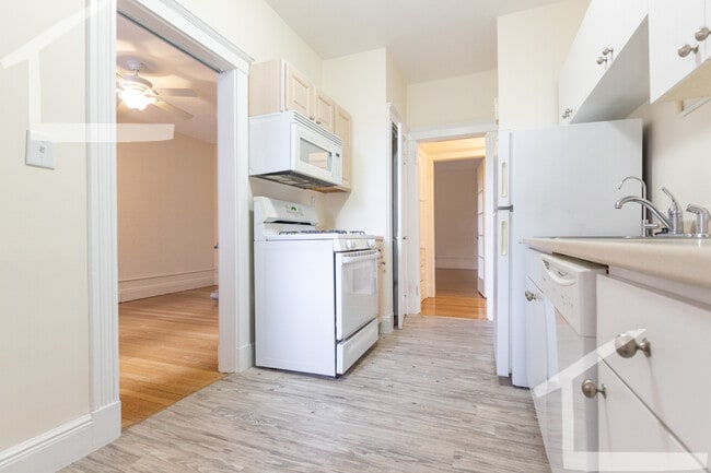 Photo - 14 Alton Pl Unidad 5