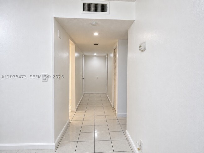 Photo - 205 Lakeview Dr Unit 102