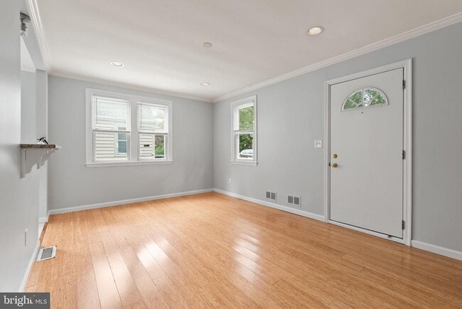 Photo - 9609 48th Ave