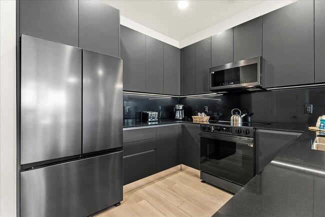 Photo - 1385 Peaceful Nature Way