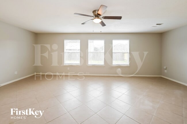 Photo - 21602 Skyla Cir