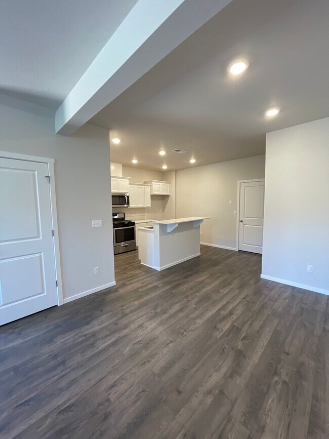 Photo - Town Home in NW Redmond's Canyon Ridge