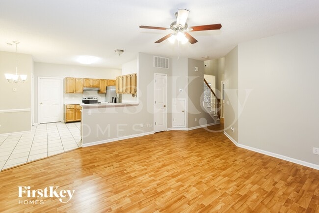 7115 Scuppernong Ct