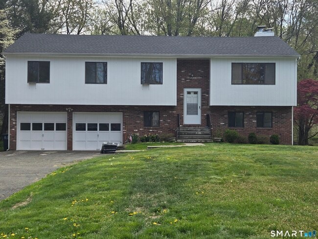 Building Photo - 17 Loughran Ave