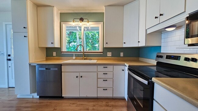 Photo - 77-6510-6510 Maile St Unit A