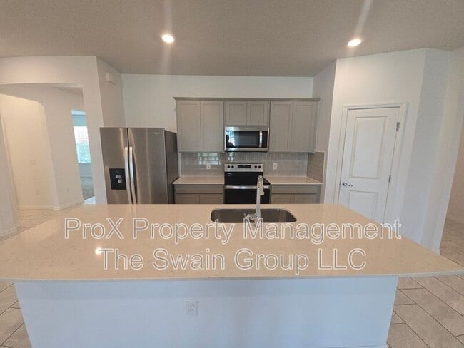 Photo - 1098 Michelangelo Ln