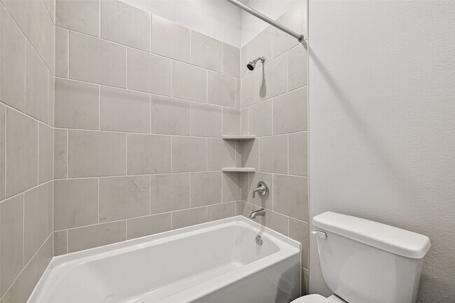 Photo - 4042 Bay Ct