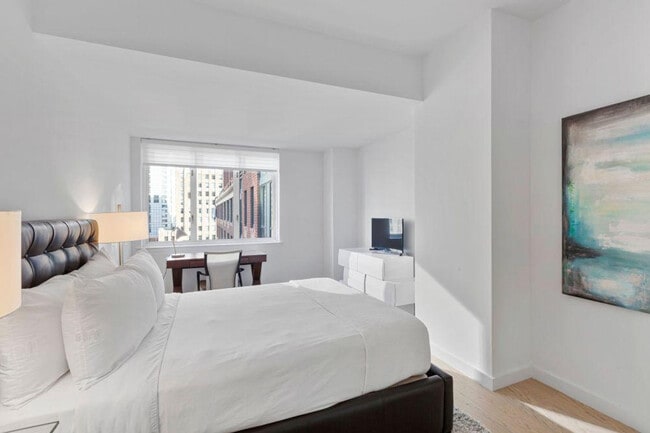 Photo - 225 Rector Pl Unit ID1268028P