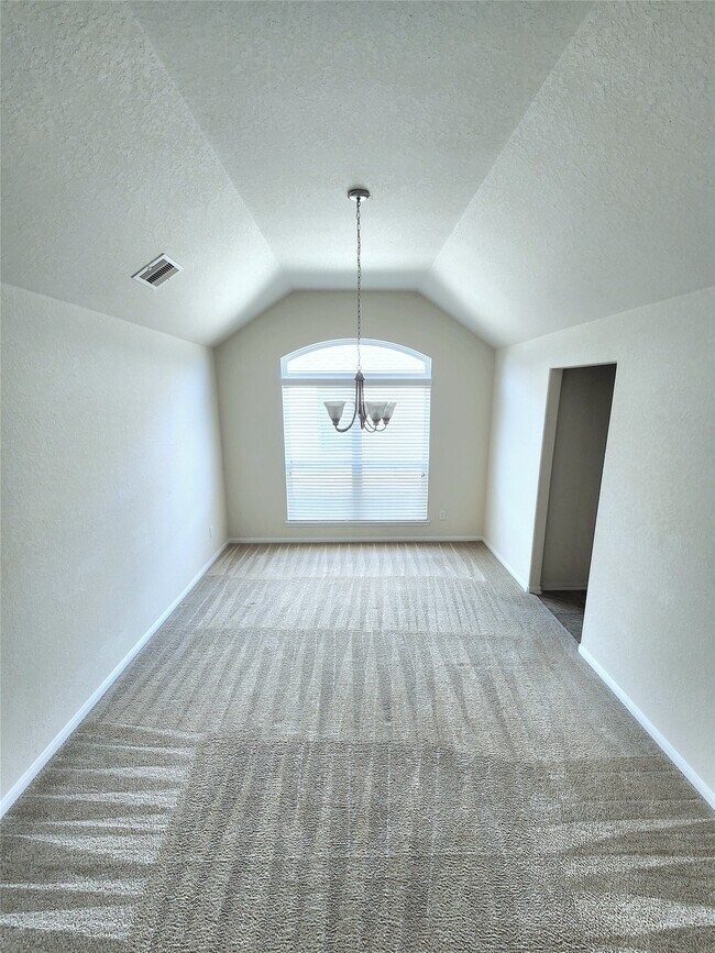 Photo - 5427 Seabird St